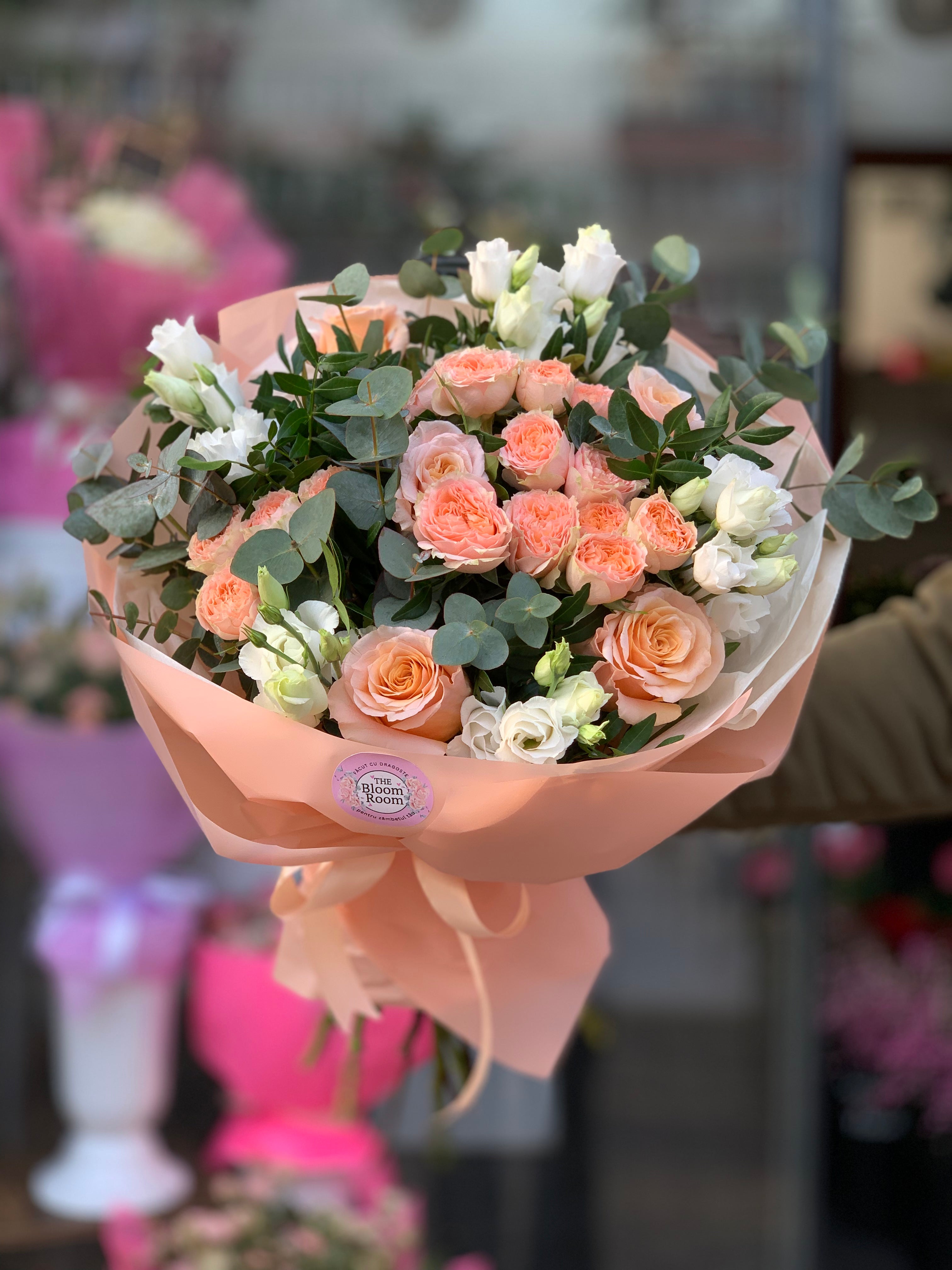 Buchet Mixt Trandafiri cu Eustoma