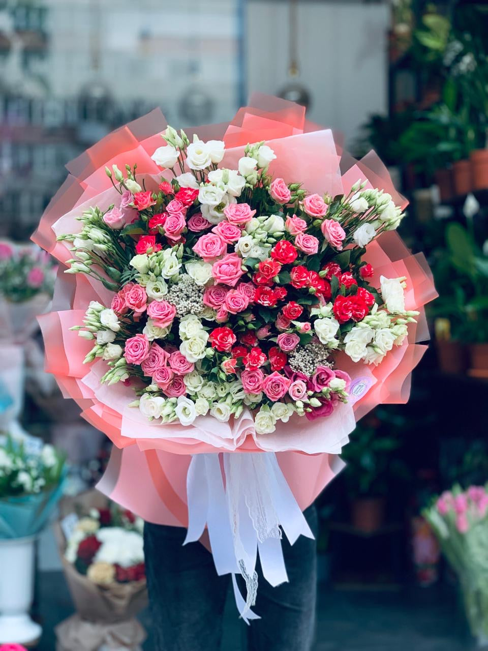 Buchet XXL Premium Mix Trandafiri și Eustoma