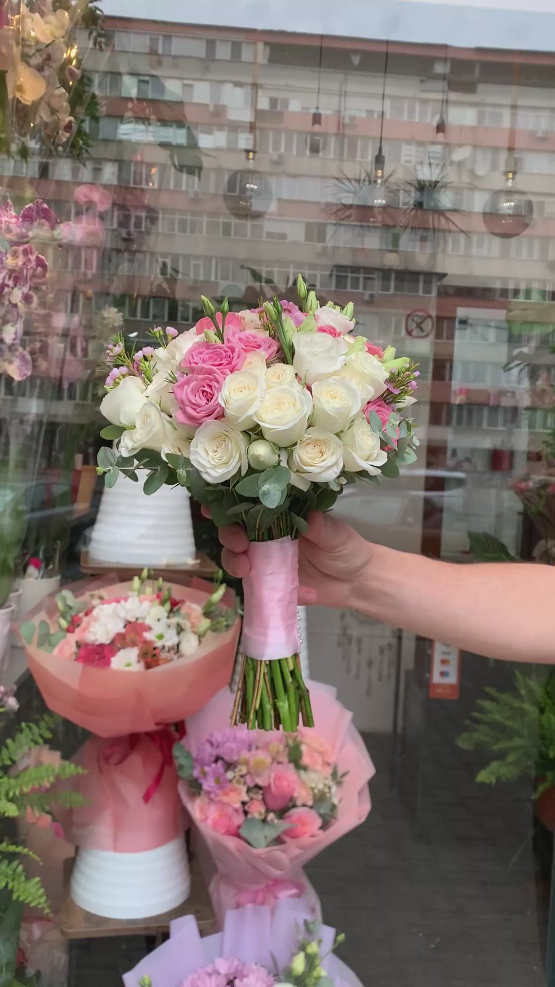 Ramo de Novia Rosa y Blanco